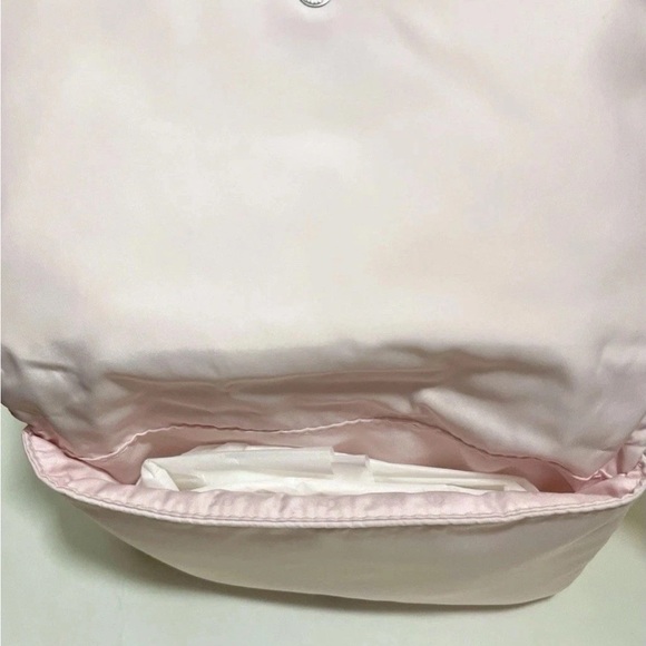 Christian Dior puffy nylon pouch new - Picture 4 of 7